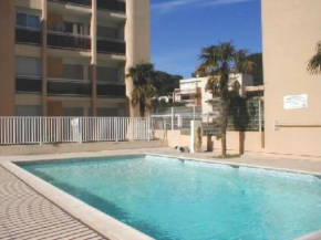 Appartement 2 pièces climatisé, 300m plages, piscine